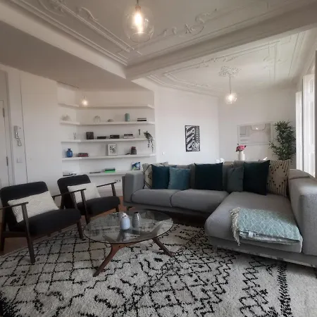 アパート Lisbon Apartment Near Rato Square